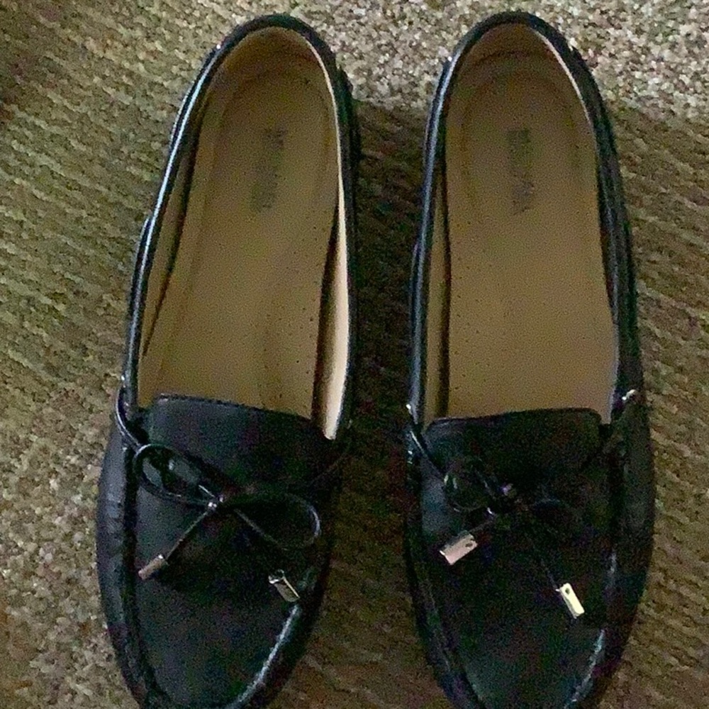 Black Michael Kors loafers